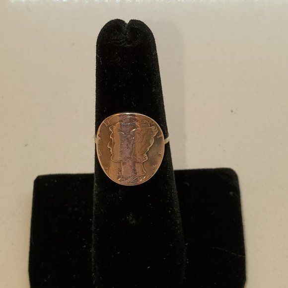 TRUE VINTAGE STERLING SILVER MERCURY DIME PINKY RING - Picture 2 of 5